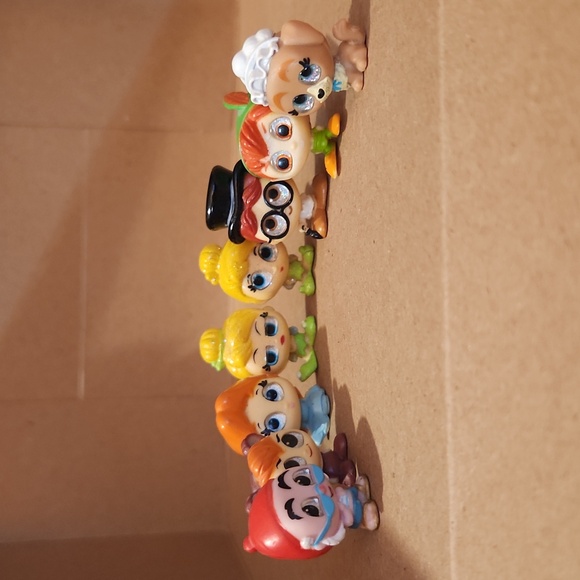 Peter pan doorables Moose brand - Picture 1 of 15